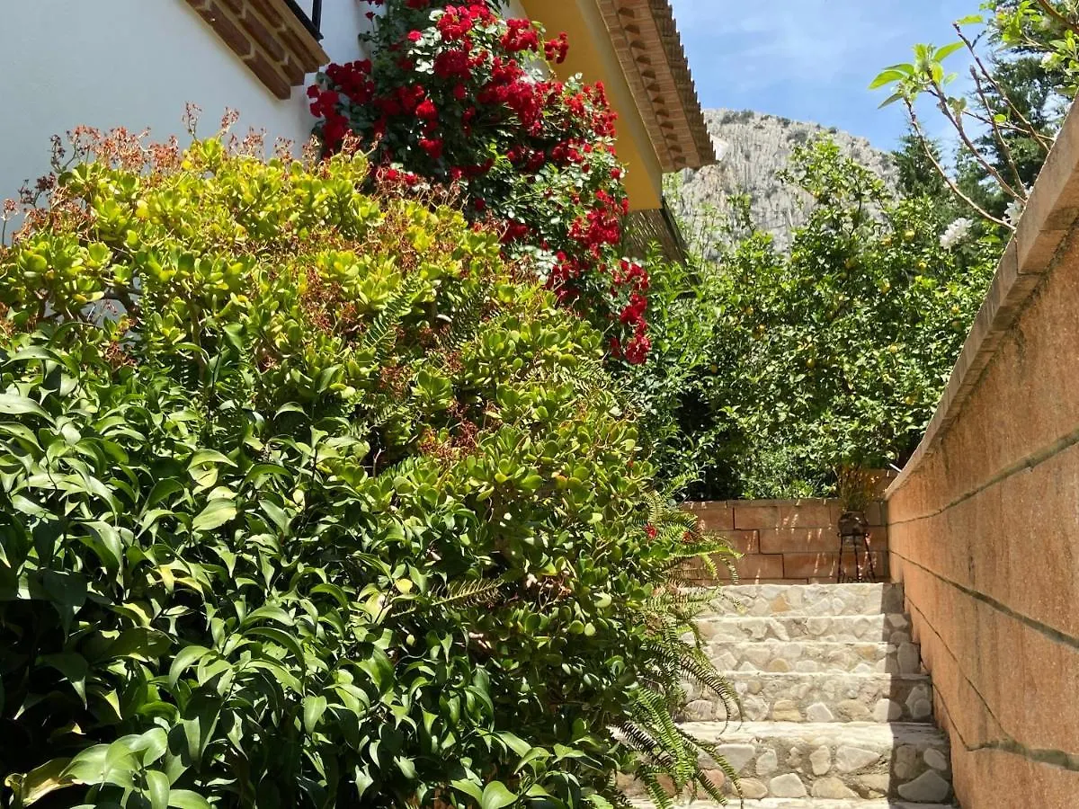 Holiday home Villa Hierbabuena Valle de Abdalagis